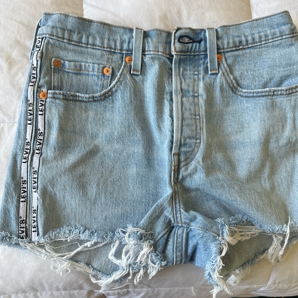 Levi’s 501 denim cutoff shorts W27